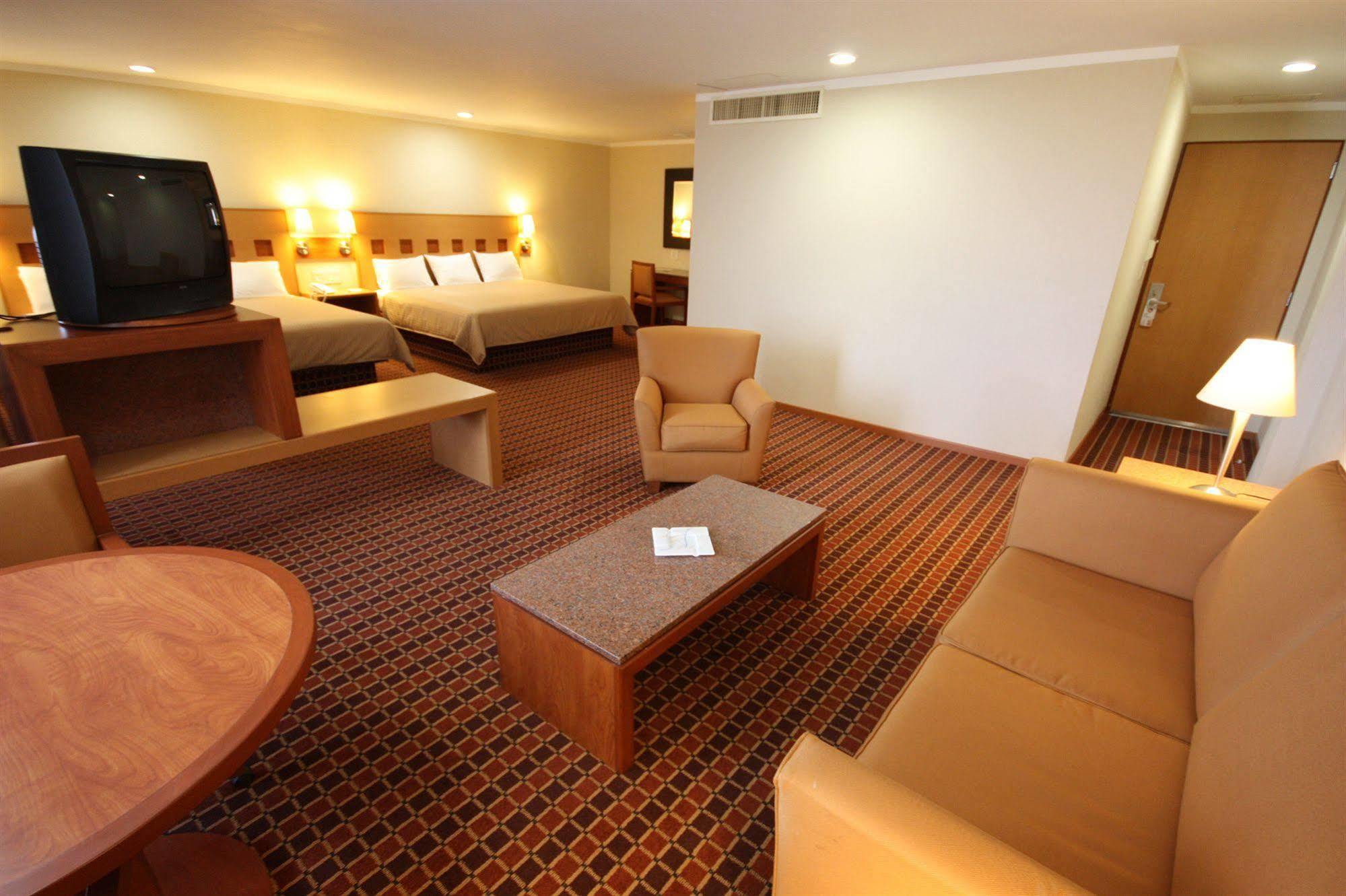 Hotel Mirabel Queretaro Ngoại thất bức ảnh